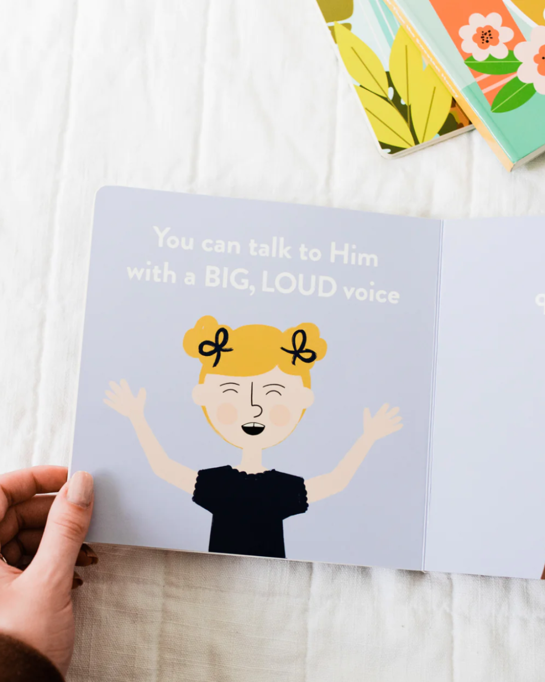 God listens when i pray | board book